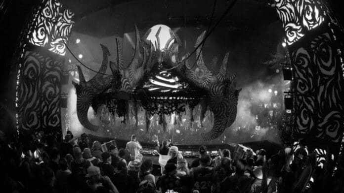 1773173951_joffreyphoto-village-stage-2022-1000x563.jpg