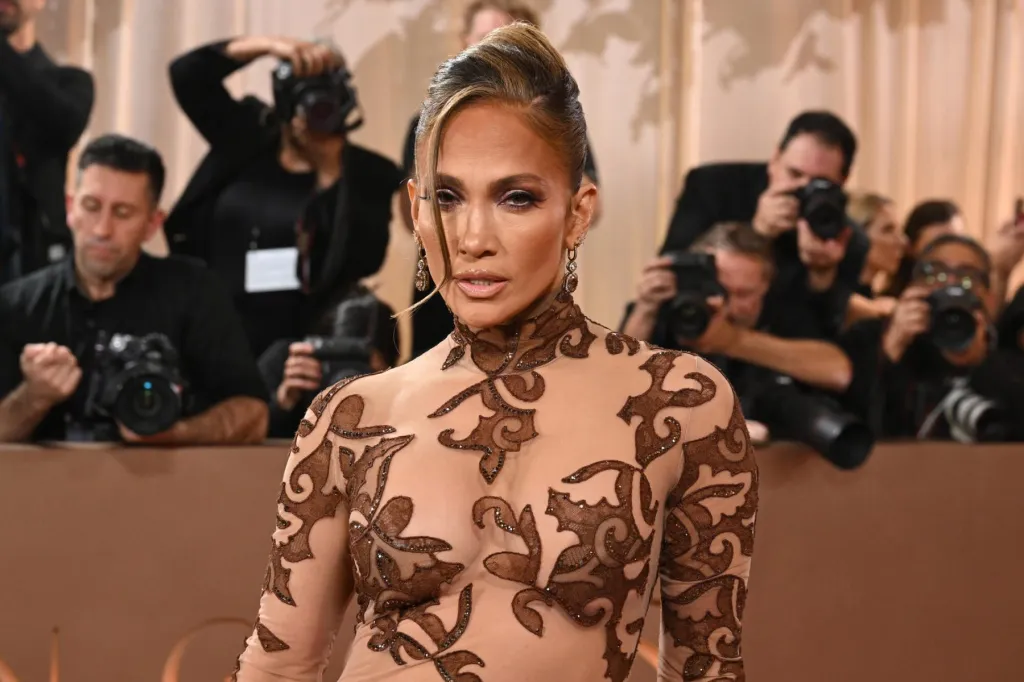 Jennifer Lopez & David Guetta’s New Song ‘Save Me Tonight’: Listen