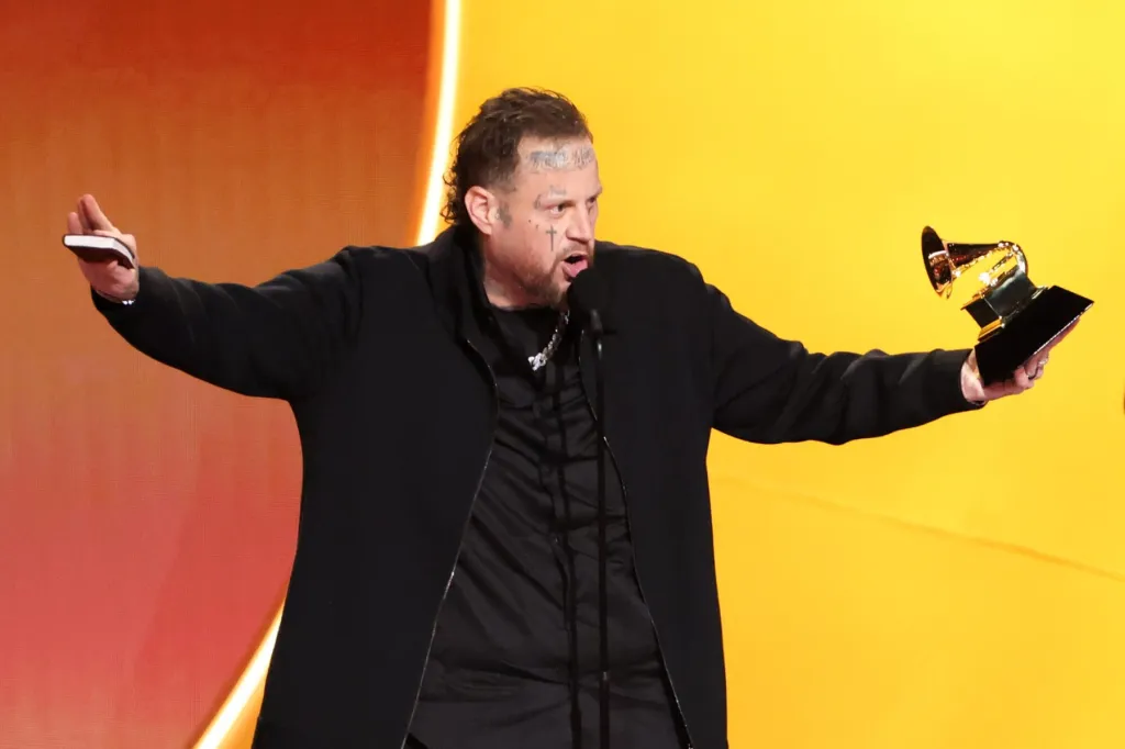 Jelly Roll Had a Broken Collarbone at 2026 Grammys After ATV Accident