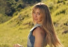 Star Checks in With Her Past Self