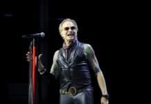 David Lee Roth Joins Teddy Swims at Stagecoach for ‘Jump’