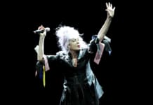 Cyndi Lauper Calls Out Crowd Heckler at Vegas Kickoff Concert