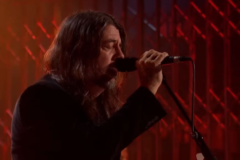 ‘SNL UK’: Foo Fighters Debut ‘Caught in the Echo’ & ‘Child Actor’ Live