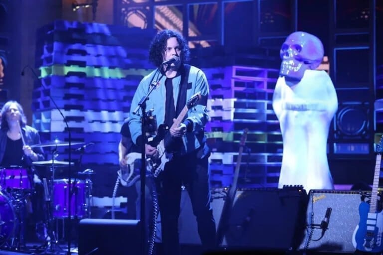 Jack White Performs ‘Derecho Demonico’ and ‘G.O.D.’
