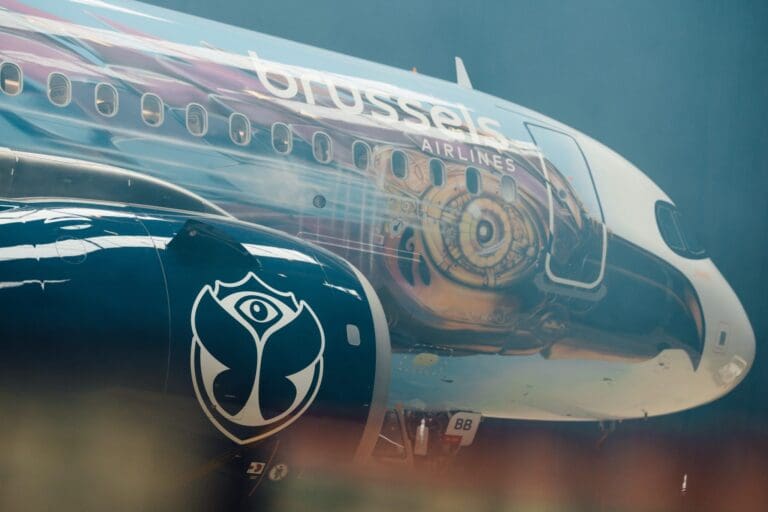 Tomorrowland-Branded “Amare” A320neo Involved in Lightning Strike Incident