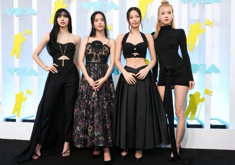 BLACKPINK’s JENNIE, JISOO, LISA & ROSÉ at Met Gala Red Carpet