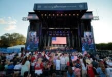 Leonard Cohen Estate Objects to ‘Hallelujah’ at Donald Trump Rally