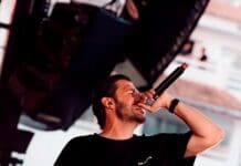 Dimitri Vegas dedicated an emotional moment to Like Mike during his solo Tomorrowland set: Watch