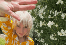 WATCH: Elaine Walker Blends Science Fiction and Microtonal Music on New ‘MACROCHIP’ Mini-Movie Album