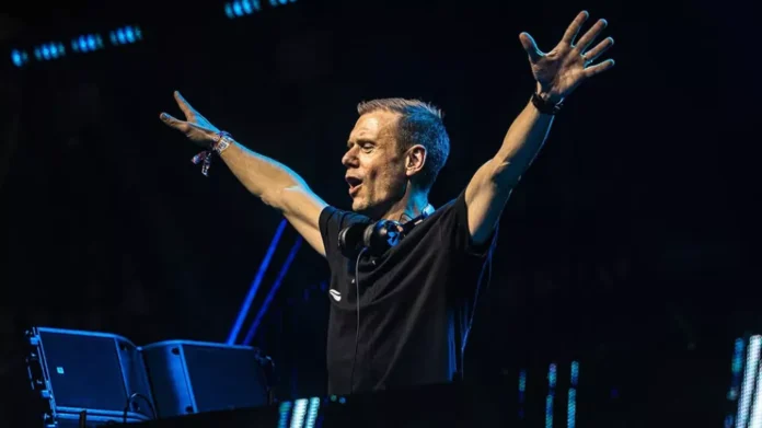 armin-van-burren-on-stage.webp
