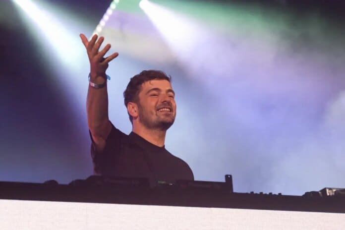 martin-garrix-2024-spotify-cannes-billboard-1800.jpg