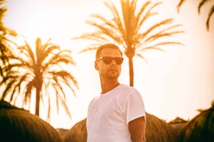 Armin-van-Buuren-Ibiza-by-Bart-Heemskerk.jpg