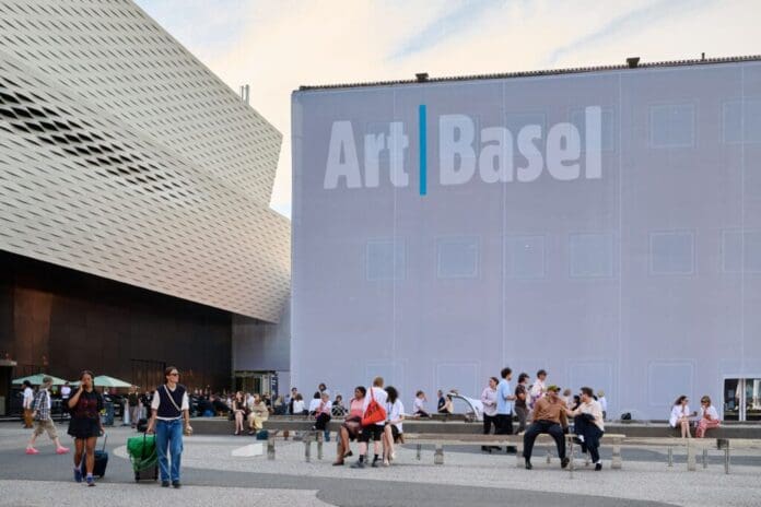 Print_approx_21_x_14_cm_ABB26__Messeplatz__Messeplatz_Project__Na_HiRes-5-1024x683.jpg