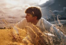 Oskar Brandt introduces his cinematic sound with “Now or Never”