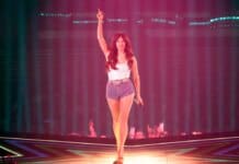 Kacey Musgraves Jokes About Her Polarizing Disco ‘Balls’ at MSG Shows