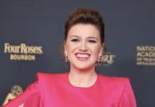 Kelly Clarkson Doubles Down on Brooklyn Store Feud