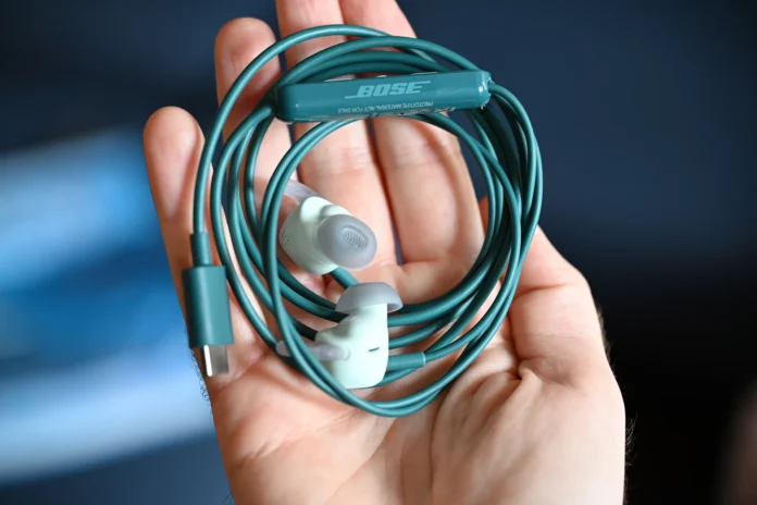 Bose-NC-Wired-Earbuds_Credit-HR_02-2.webp