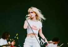 Hayley Williams, Zedd Perform ‘Stay the Night’ at Hollywood Bowl